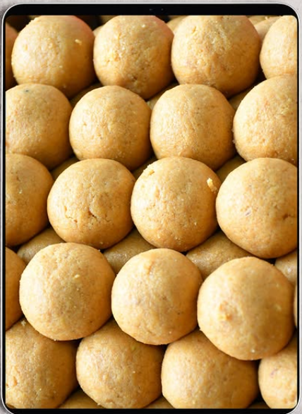 Besan Laddu